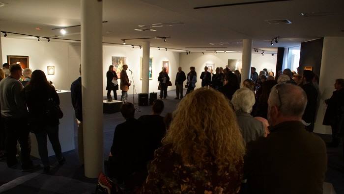 acclaimed artist, Adelaide Art Gallery, adelaide artist, Adelaide Hills portrait artist, Adelaide portrait artist, Archibald, artist, Artist in Adelaide Hills, Artist near Mclaren Vale, Artist near Victor Harbor, Artist near Willunga, Avril Thomas, Avril Thomas Gallery, Avril Thomas studio, Charcoal portrait, commissions open, contemporary artist, Doug Moran, drawing, drawn portraits, Fleurieu Art Gallery, Fleurieu Peninsula Artist, Gallery near Mclaren Vale, Gallery near Victor Harbor, Gallery near Willunga, masterpiece, National Portrait Gallery, National Portrait Gallery Canberra, national talent, Oil Painting, painted portrait, painted portraits, Portia Giech, portrait artist, Portrait artist near Adelaide, Portrait Artists, Portrait artists Adelaide, portrait artists Australia, portrait artists modern, portrait artists near me, portrait artists pencil, portrait commission, portrait painting, portraits, portraiture in Australia, Realist artist, sketches, south australian artist, south australian portrait