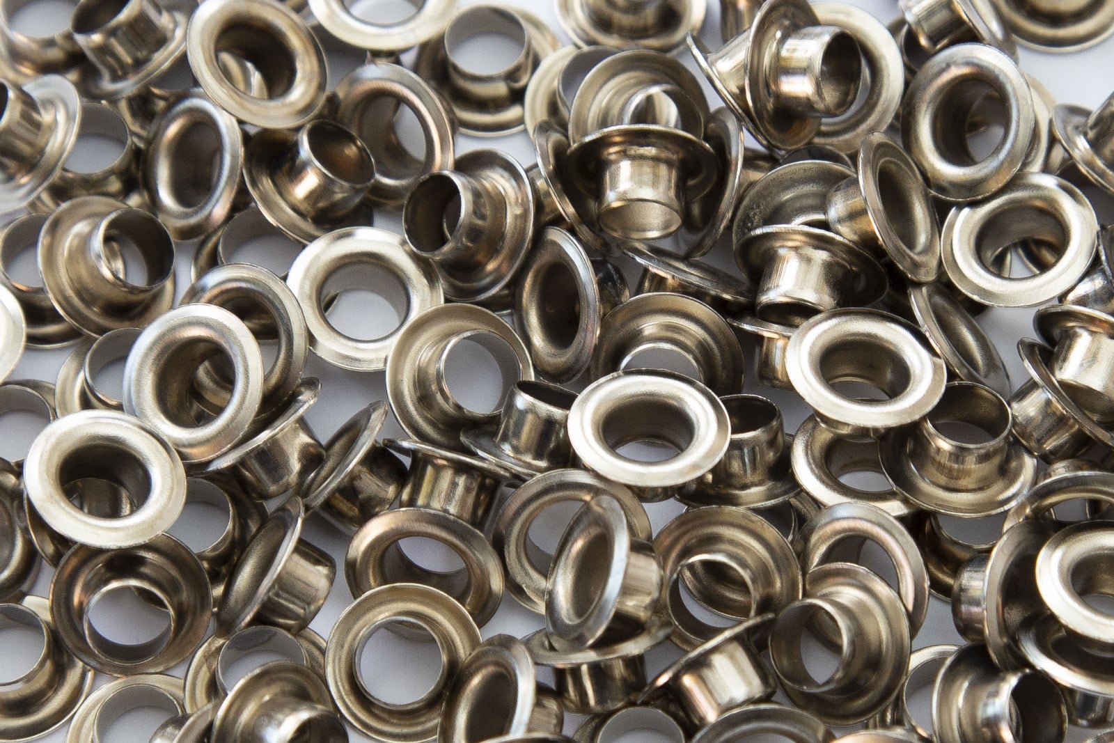 Self Piercing Eyelets Void