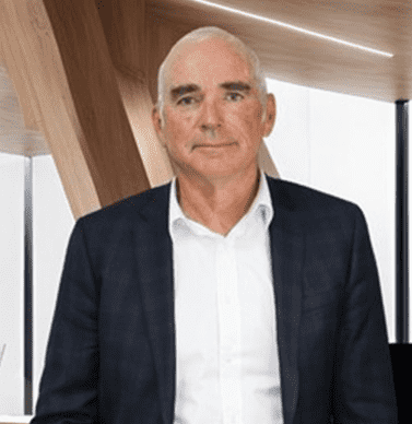 <a href="https://broker.loanmarket.com.au/steve-pettitt/" target="_blank" rel="noopener noreferrer" style="color: black; font-weight: bold;">Steve Pettitt</a>
