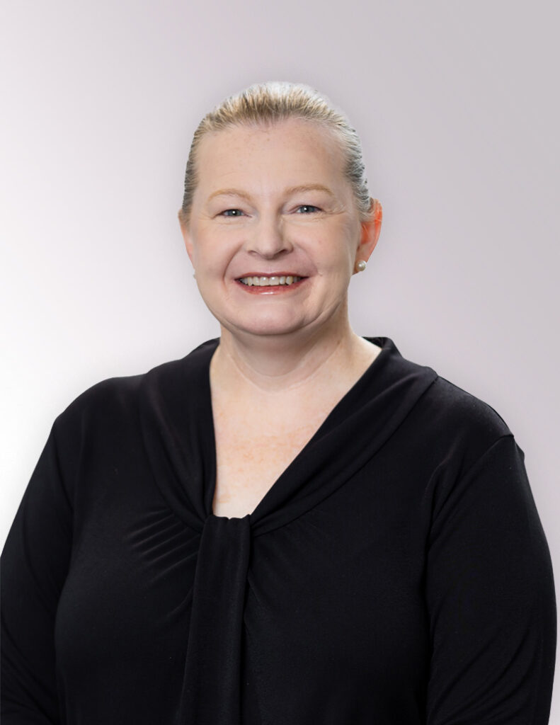 Nicole Kelly - Senior Paralegal | CLO Lawyers Toowoomba