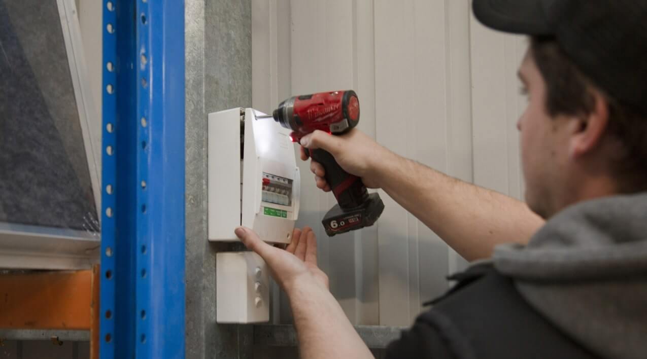 AADE_6749w-min electricity distribution box installation