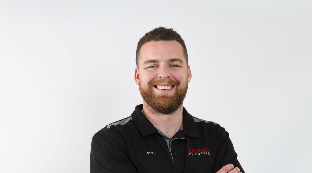 Dyno_7970w-min Ryan portrait image