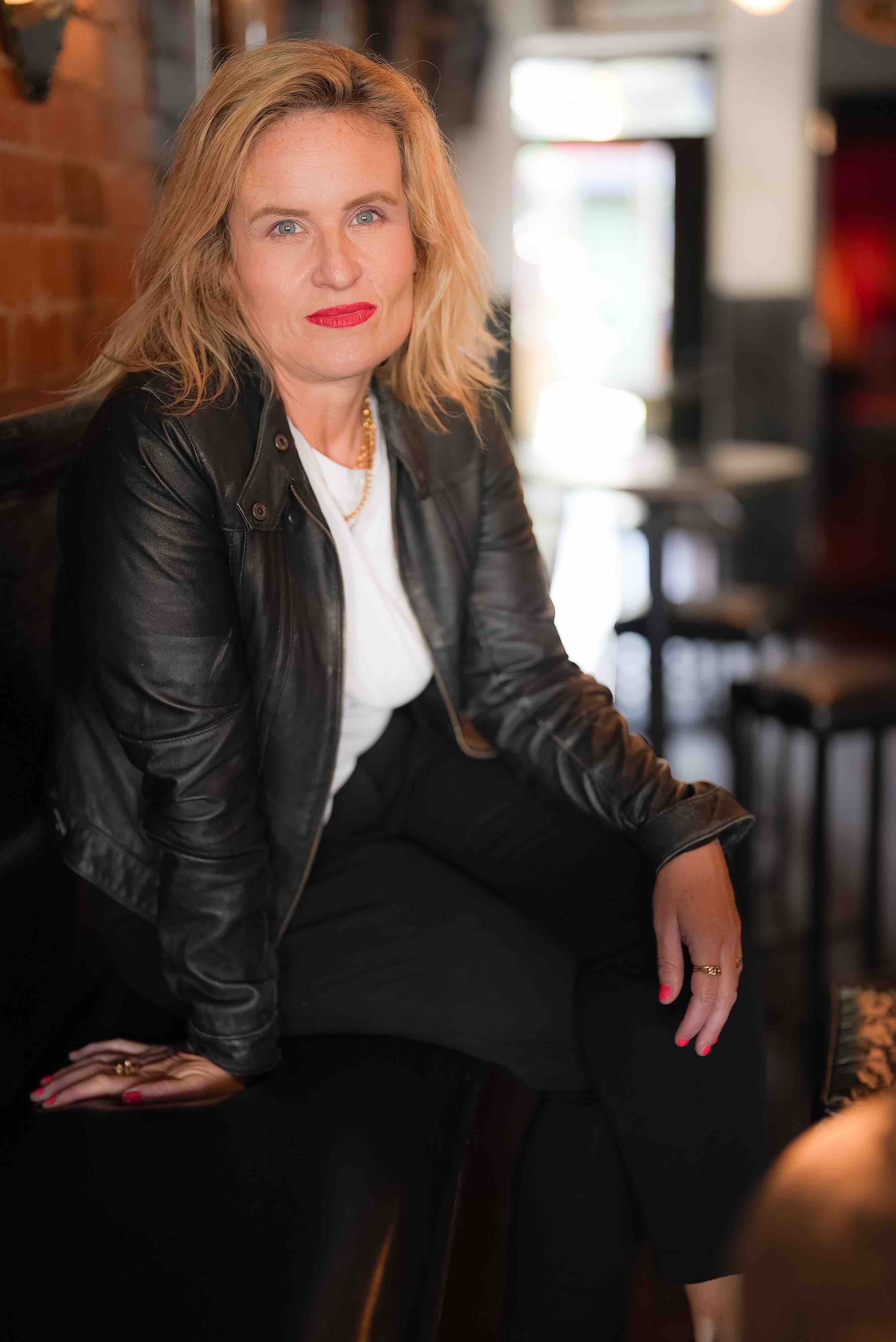 Mandy Beaumont, Australian writer and author