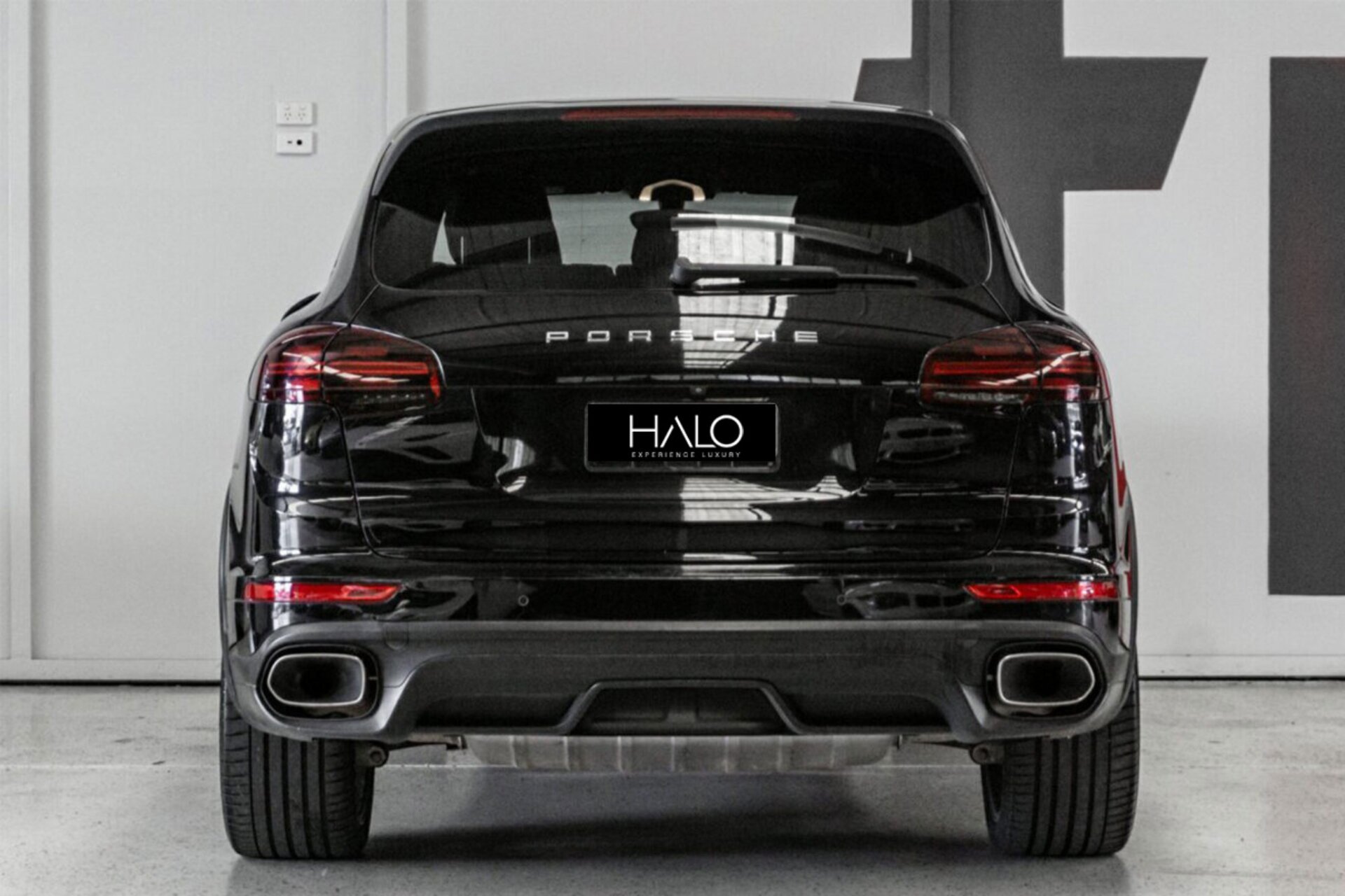 2015 Porsche Cayenne Halo Rentals Luxury Car Hire in Brisbane