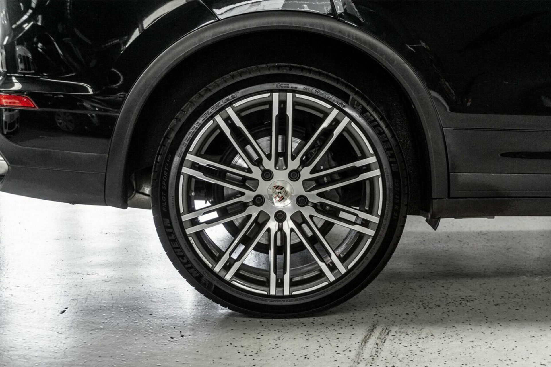 2015 Porsche Cayenne Halo Rentals Luxury Car Hire in Brisbane