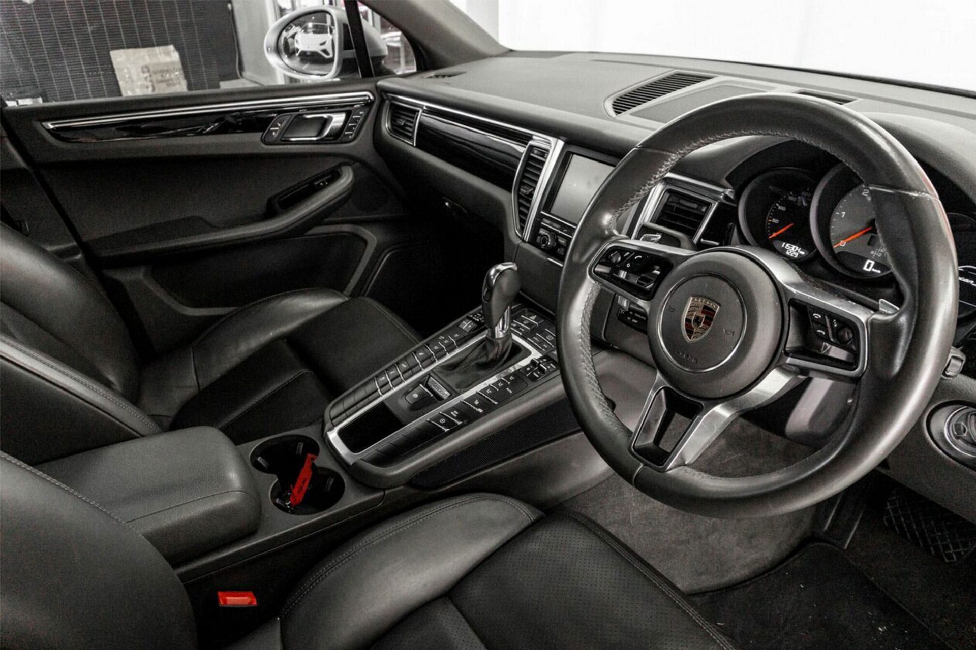2016 Porsche Macan Halo Rentals Luxury Car Hire in Brisbane