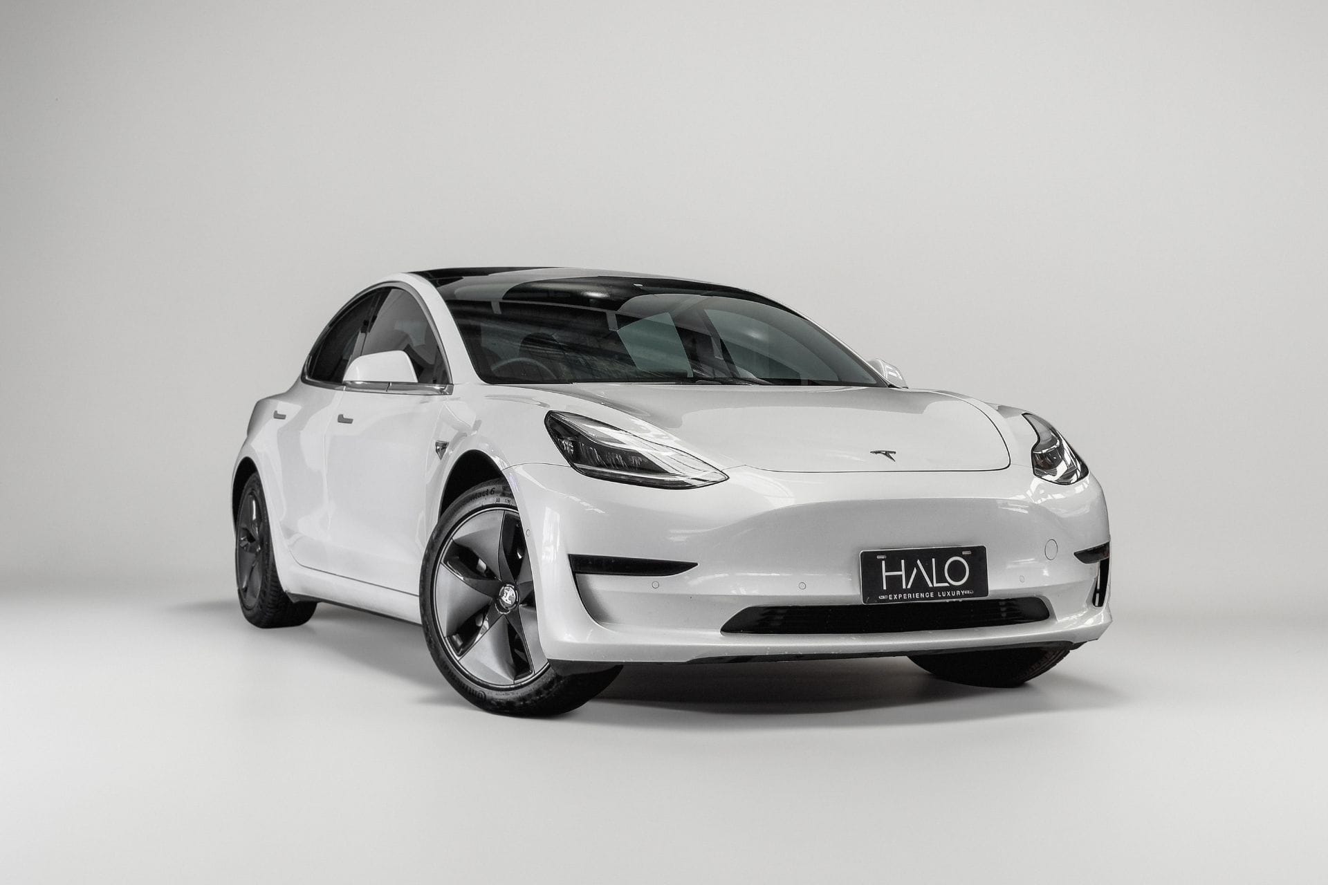 Prestige Car Hire A Journey of Luxury and Elegance