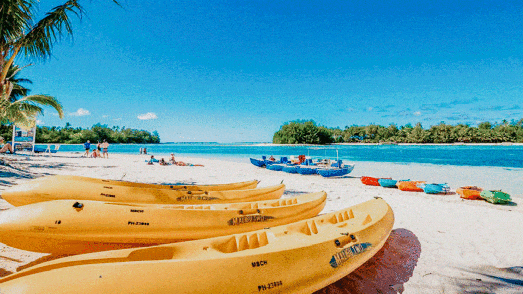 Muri Beach Club Hotel - Cook Islands - Beachfront
