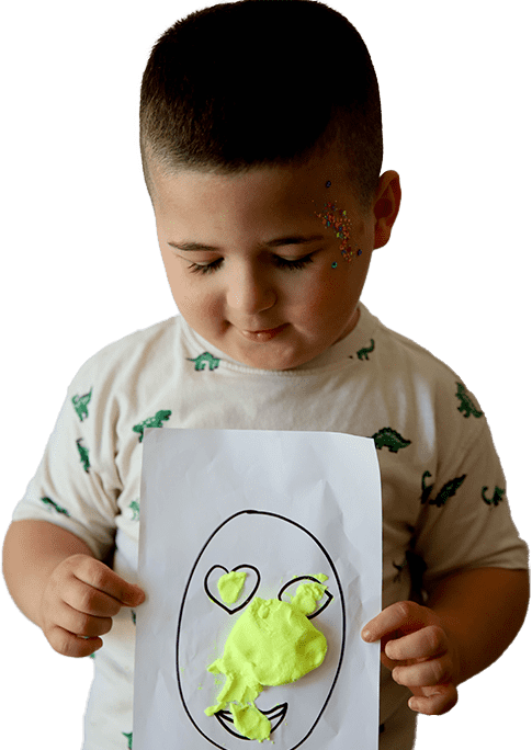 little-man-painting Sessions art classes for kids