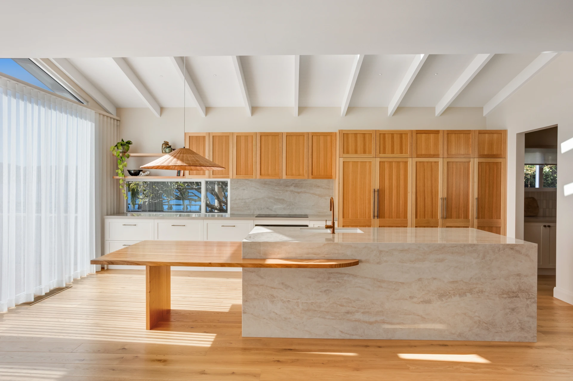 2025 HIA Kitchen Of The Year Winner In Saratoga | Planit Kitchens