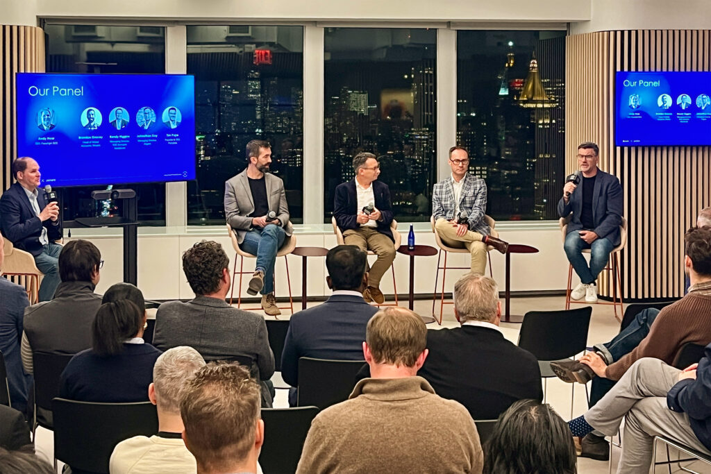 A panel of speakers moderated by renowned B2B evangelist, Andy Hoar, included Brandon Gracey, Shopify’s Head of Global Accounts; Randy Higgins, Domaine’s Managing Director of B2B; Jonathan Day, Aligent’s Managing Director; and Tim Pope, Portalink’s Founder & CEO, explored what the Shopify X Portalink partnership means for the commerce industry.