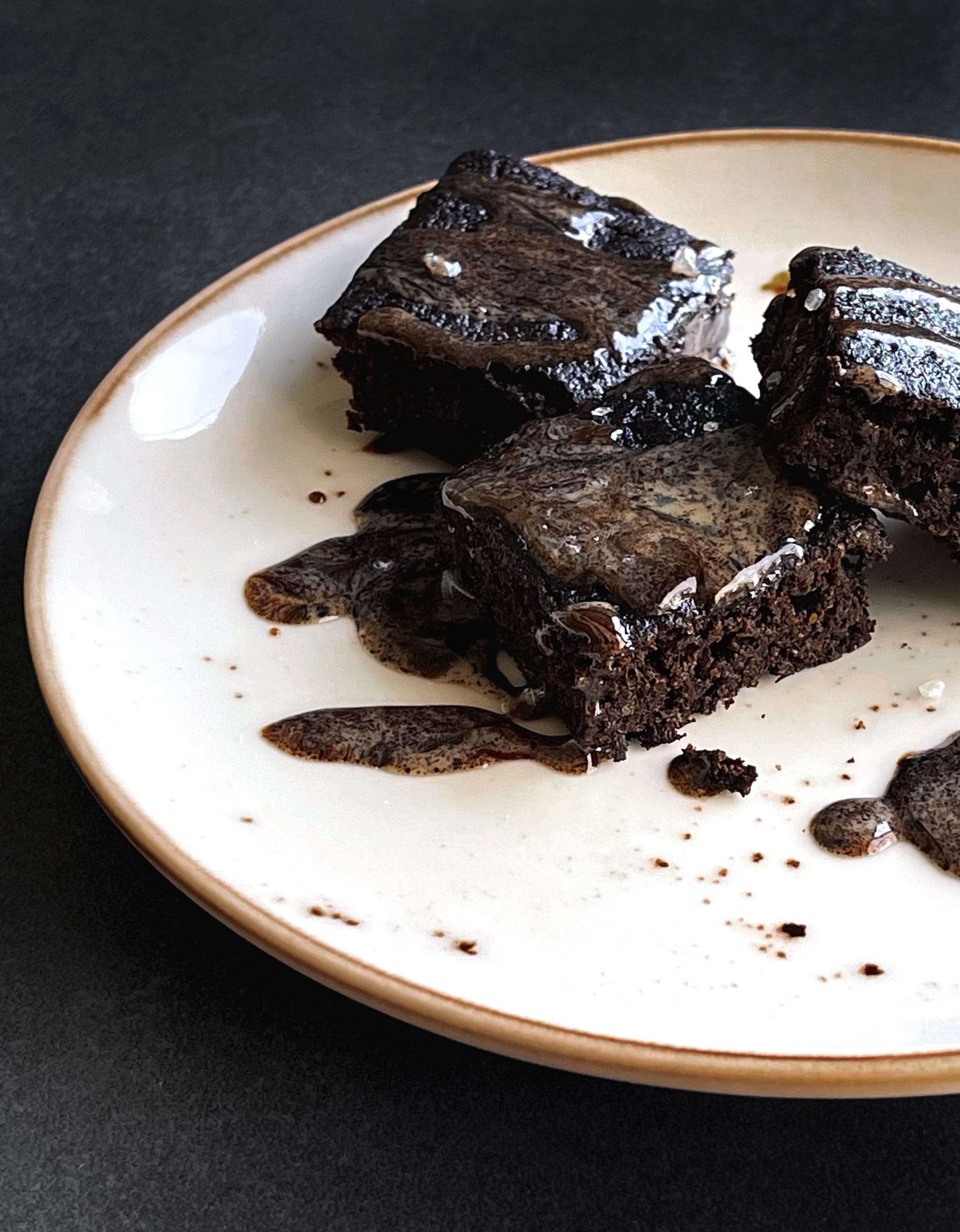Carob & Flax Brownies Rea