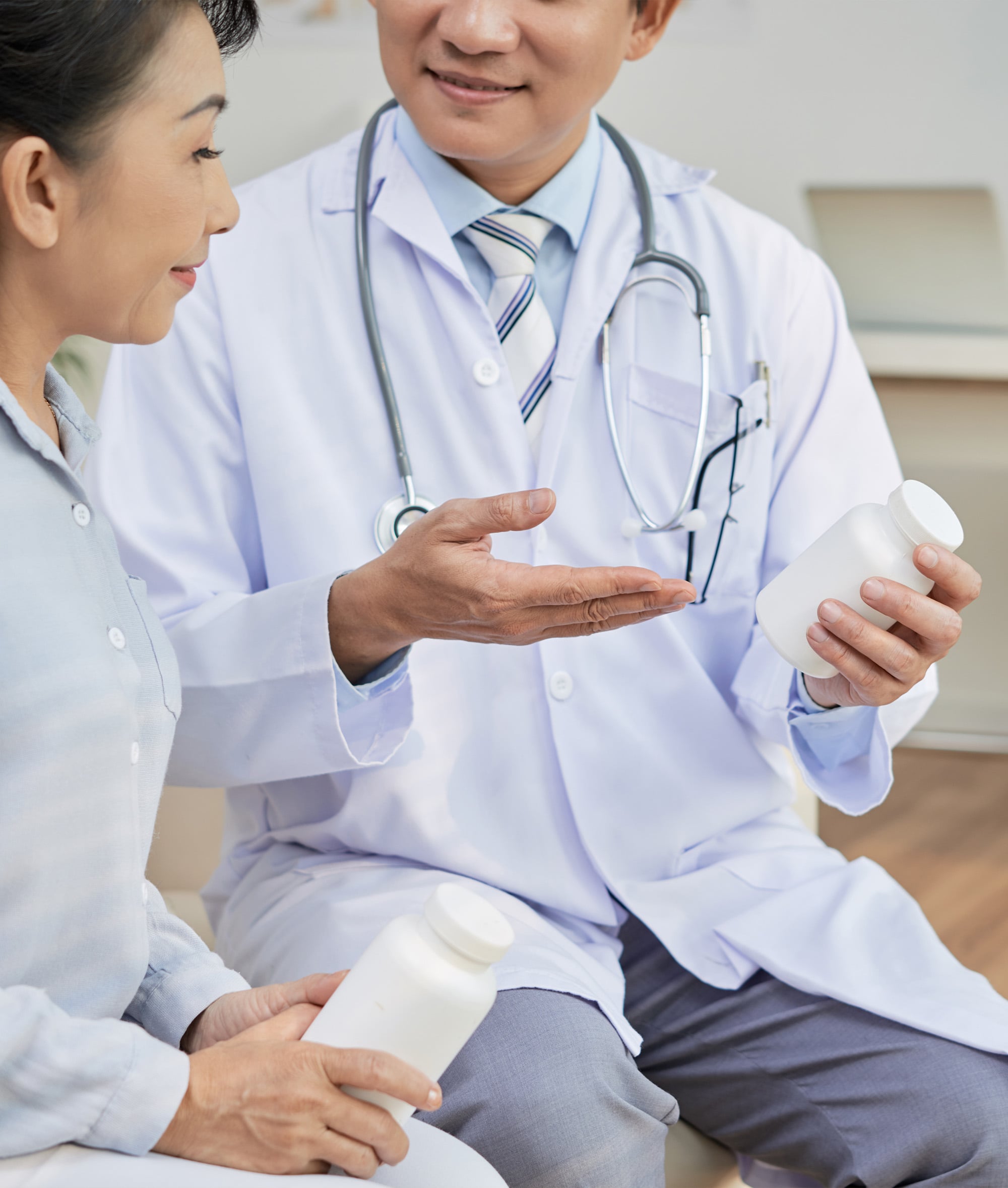 Virtual medical assistant with HIPAA certification supporting primary care providers with patient scheduling, insurance verification, and EMR management.