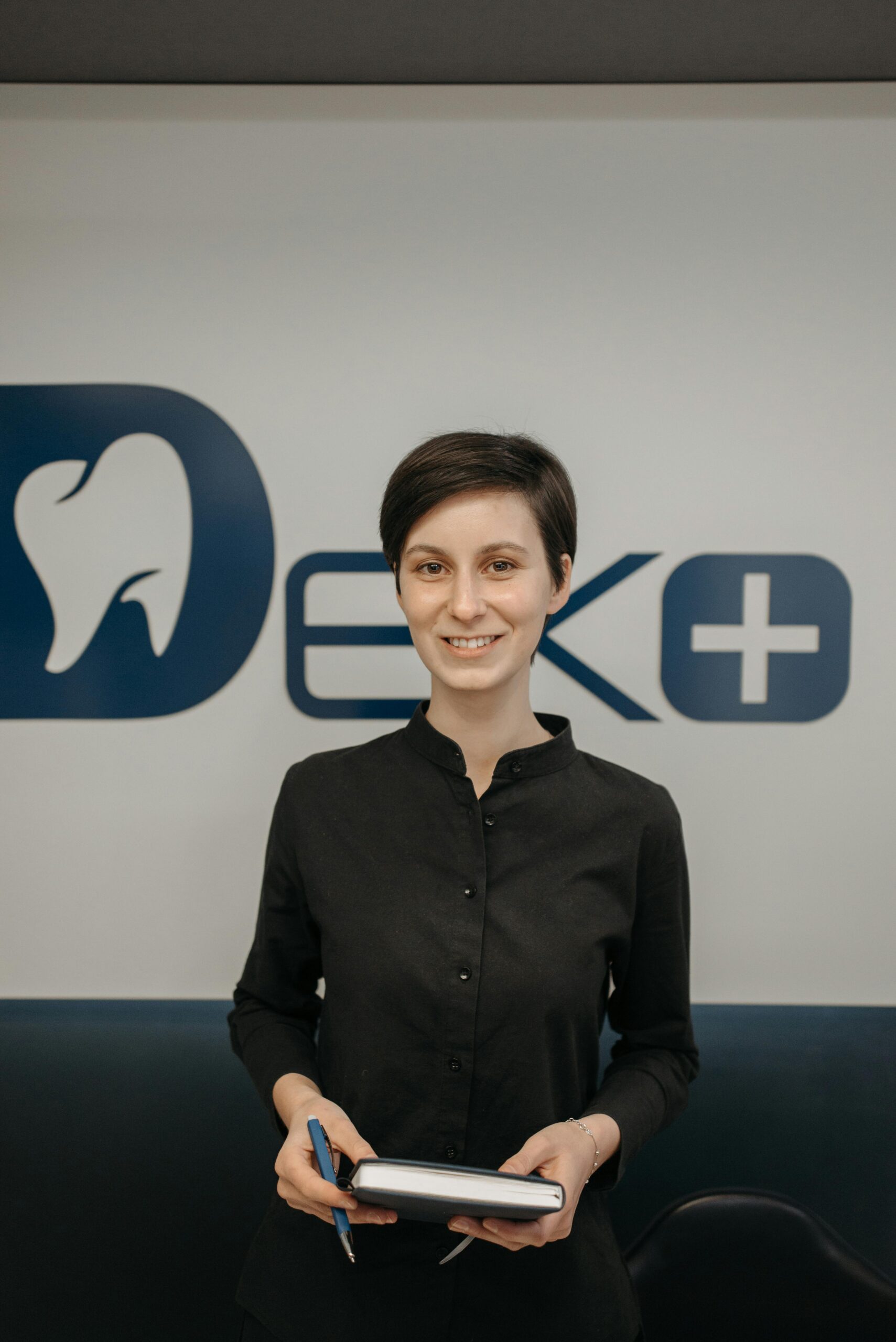 HIPAA-compliant virtual assistant supporting audiology practices with secure patient scheduling, insurance verification, and documentation management