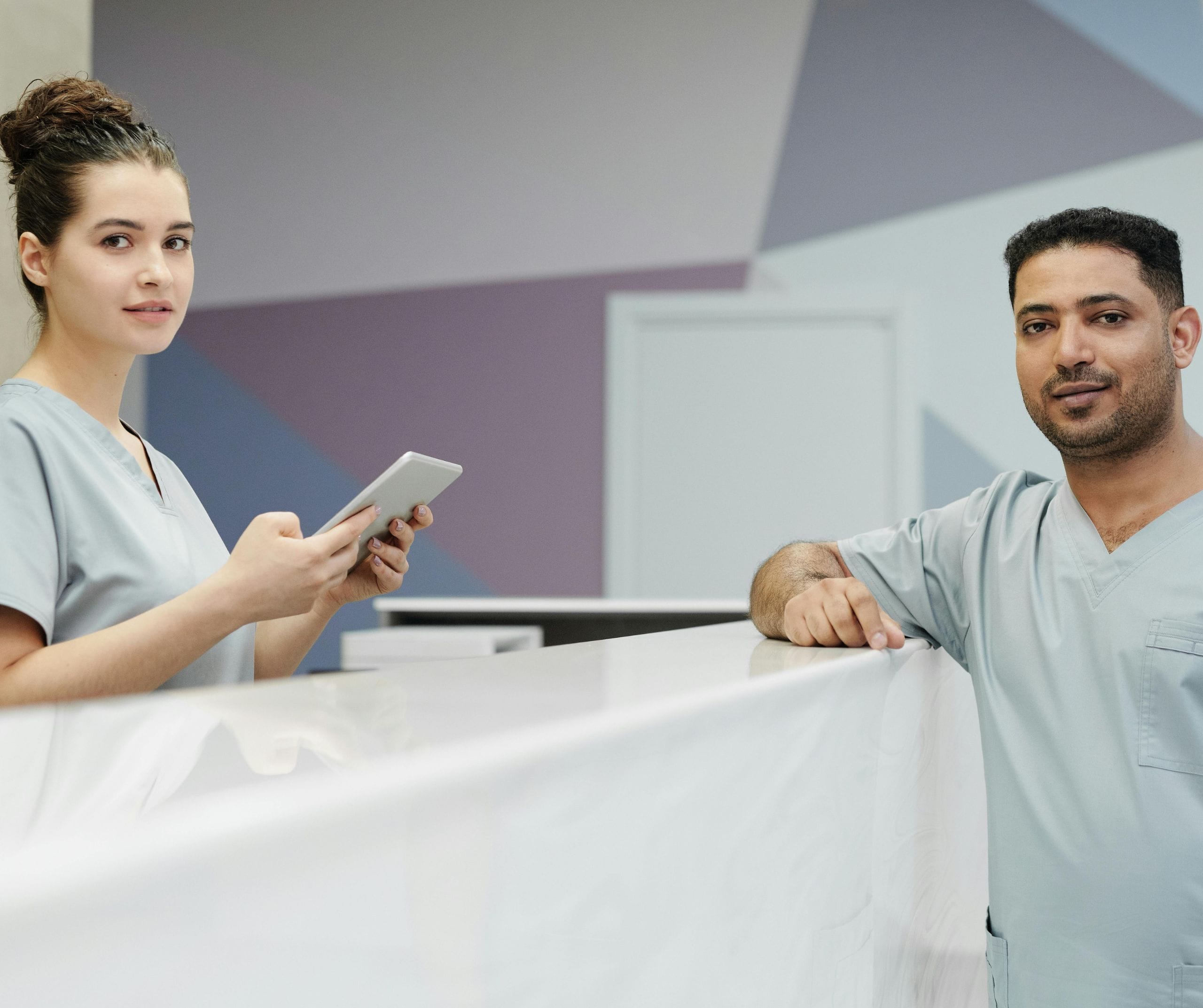 Virtual receptionist accessing a secure patient portal for real-time appointment updates