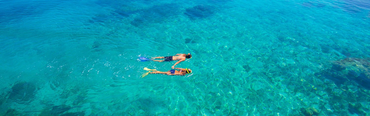 Snorkeling Couples