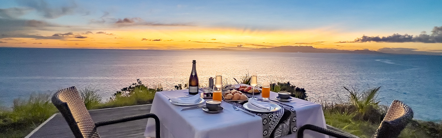 Sunrise breakfast atop mt vomo